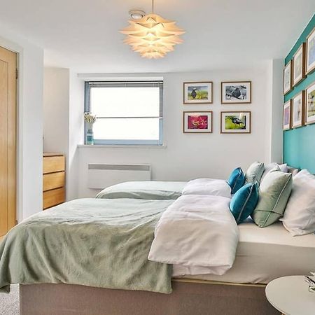 The Exclusive Gem Of Leeds - Sleeps 8アパートメント エクステリア 写真