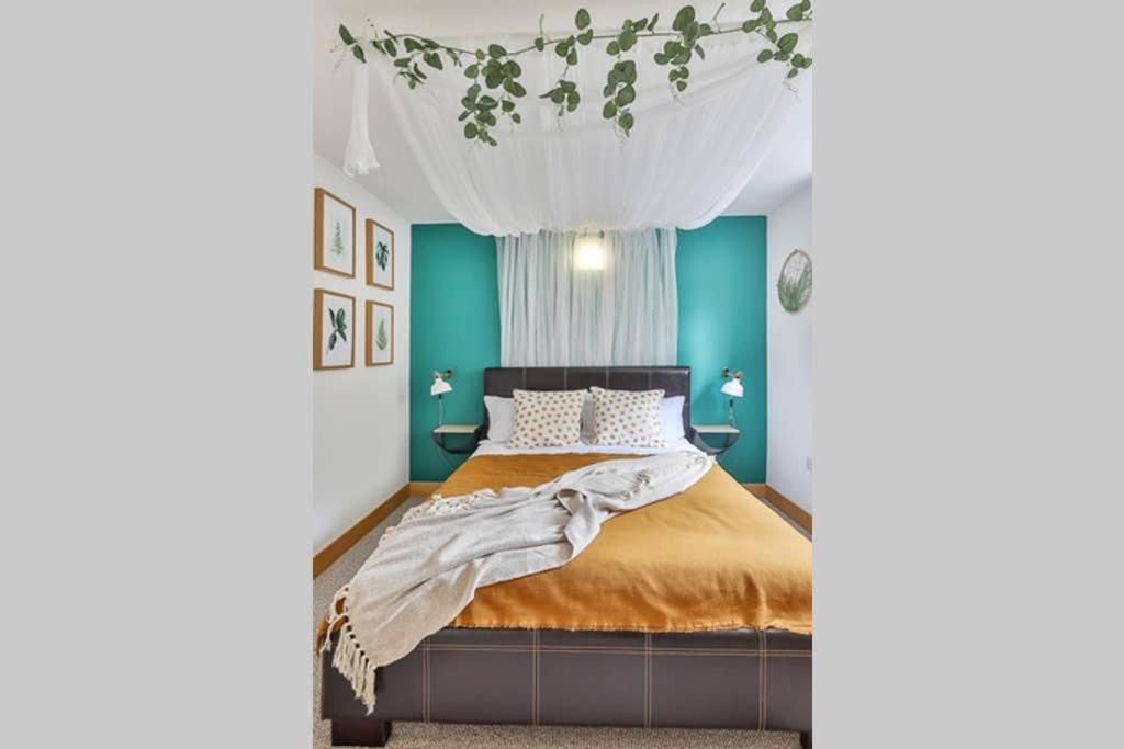 The Exclusive Gem Of Leeds - Sleeps 8アパートメント エクステリア 写真