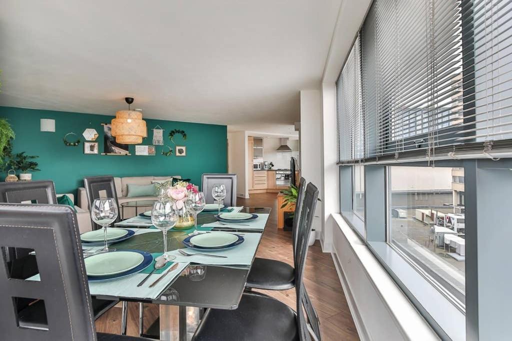 The Exclusive Gem Of Leeds - Sleeps 8アパートメント エクステリア 写真